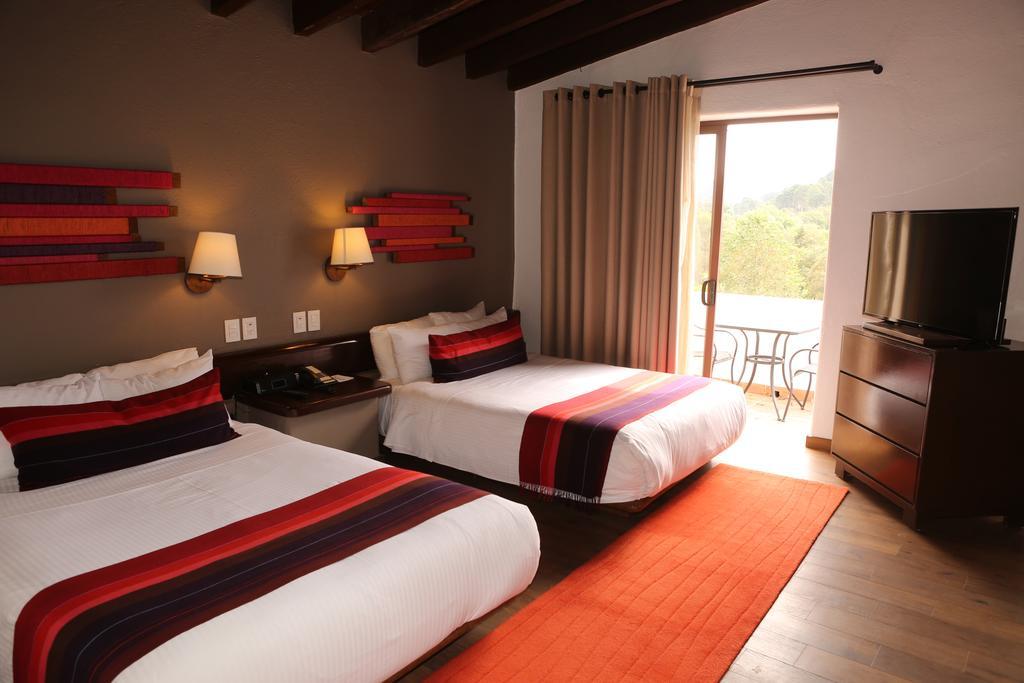 Hotel Avandaro Golf & Spa Resort บาเญเดบราโว ภายนอก รูปภาพ